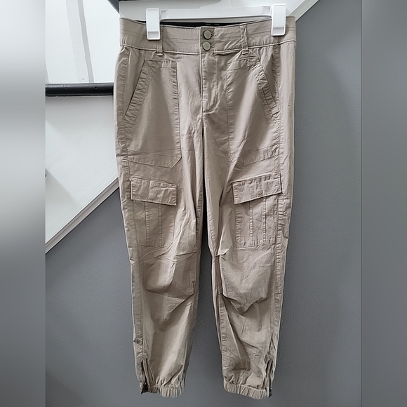 Democracy Ab Technology Cargo Utility Style Pants Size 6 Beige $78 Retail - Picture 1 of 5
